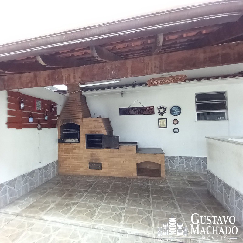 Casa à venda com 3 quartos, 150m² - Foto 3