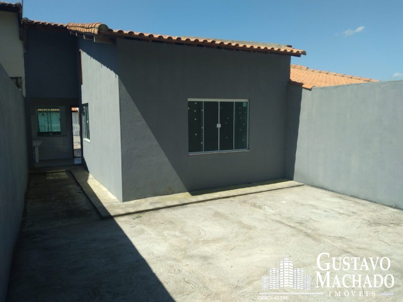 Casa à venda com 2 quartos, 62m² - Foto 4