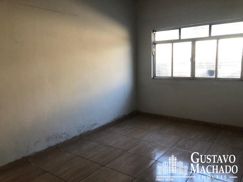 Casa à venda com 2 quartos, 150m² - Foto 12