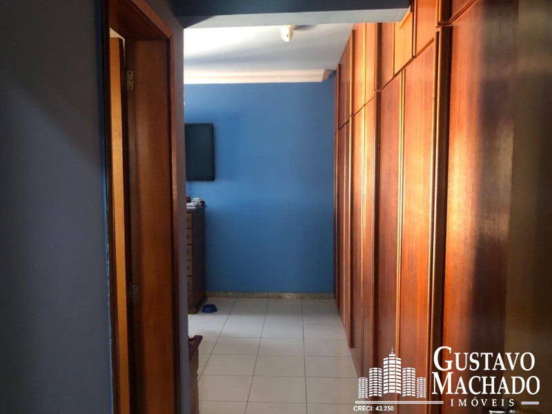 Apartamento à venda com 3 quartos, 270m² - Foto 14