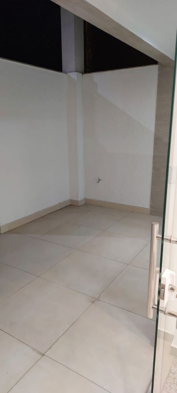 Apartamento à venda com 2 quartos, 95m² - Foto 12