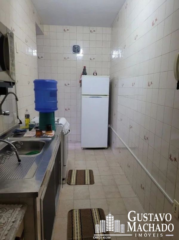 Apartamento à venda com 3 quartos, 135m² - Foto 11