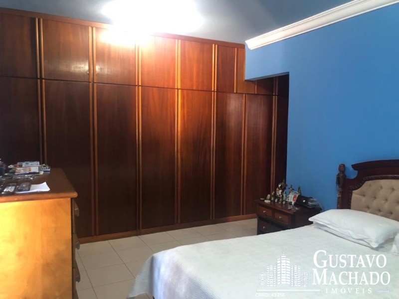 Apartamento à venda com 3 quartos, 270m² - Foto 15