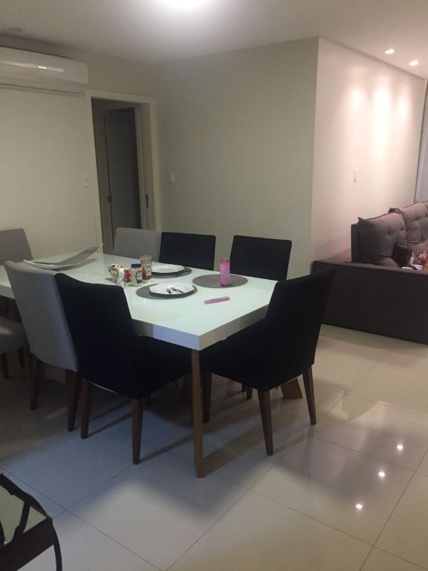 Apartamento à venda com 4 quartos, 145m² - Foto 11