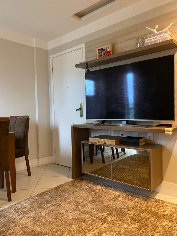 Apartamento à venda com 2 quartos, 86m² - Foto 5