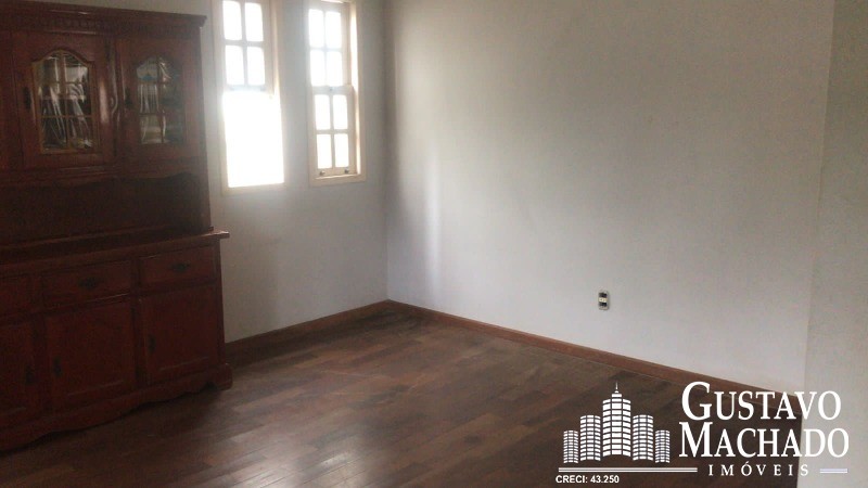 Casa à venda com 4 quartos, 146m² - Foto 13