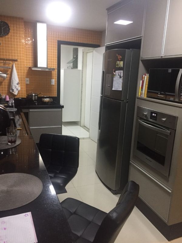 Apartamento à venda com 4 quartos, 145m² - Foto 15