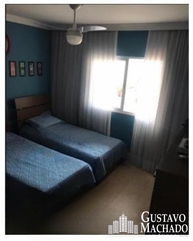 Casa à venda com 3 quartos, 100m² - Foto 2