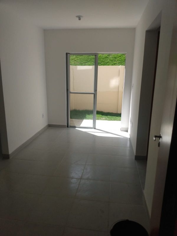 Apartamento à venda com 2 quartos, 51m² - Foto 2