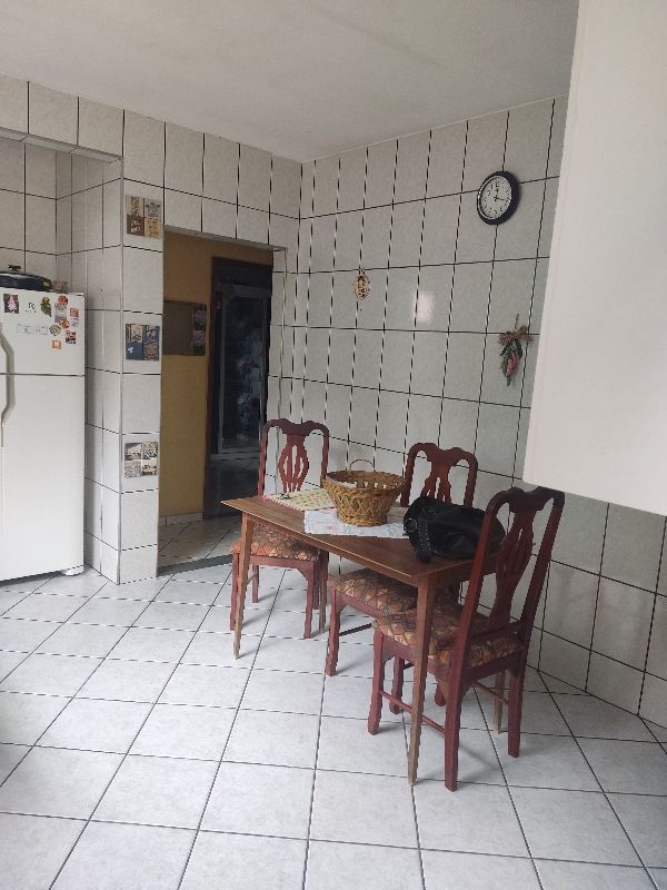 Casa à venda com 3 quartos, 340m² - Foto 13