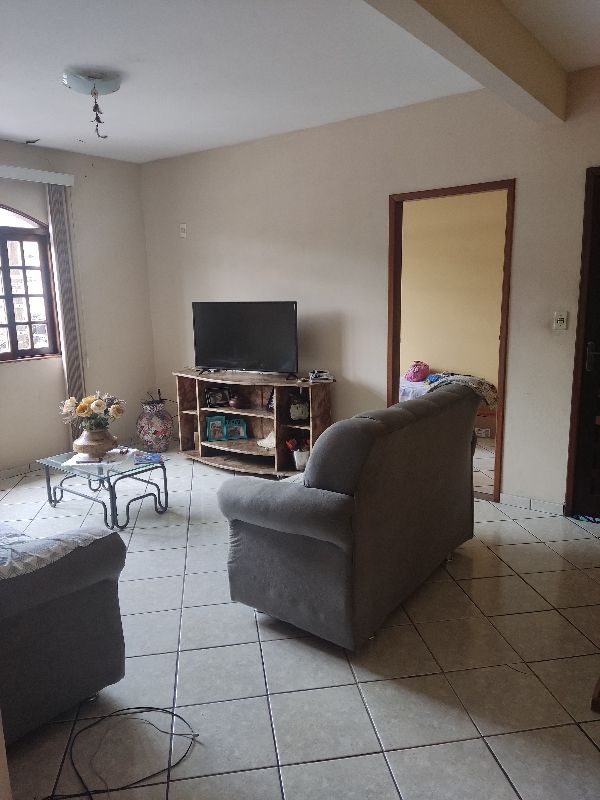 Casa à venda com 3 quartos, 340m² - Foto 5