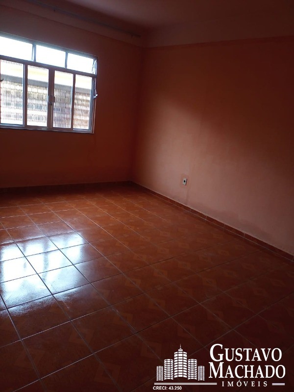 Casa à venda com 2 quartos, 150m² - Foto 8