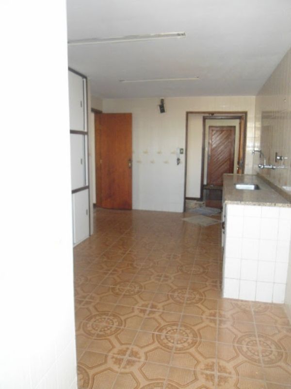 Apartamento à venda com 5 quartos, 325m² - Foto 6