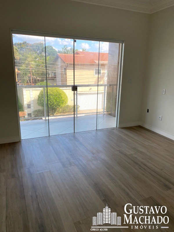 Casa à venda com 4 quartos, 365m² - Foto 18