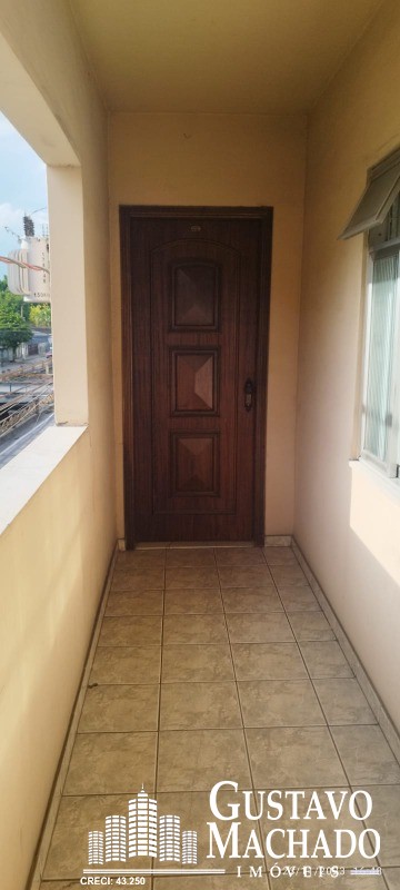 Apartamento à venda com 2 quartos, 80m² - Foto 3