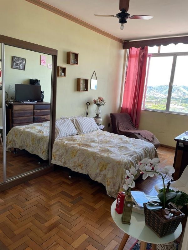 Apartamento à venda com 4 quartos, 130m² - Foto 10