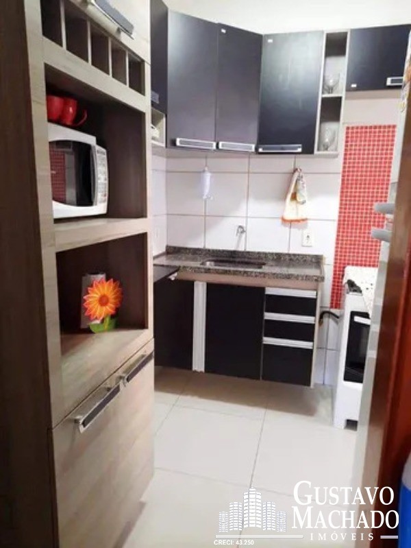 Apartamento à venda com 2 quartos, 48m² - Foto 2