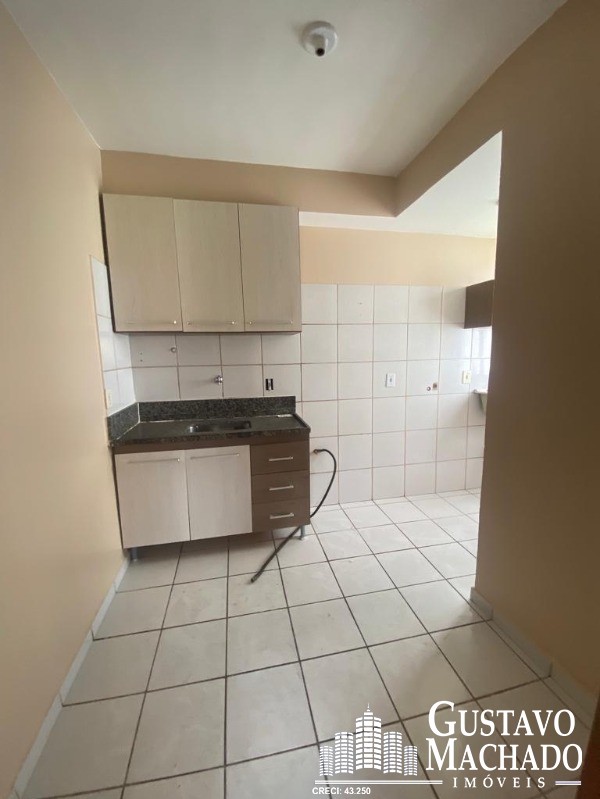 Apartamento à venda com 2 quartos, 48m² - Foto 4