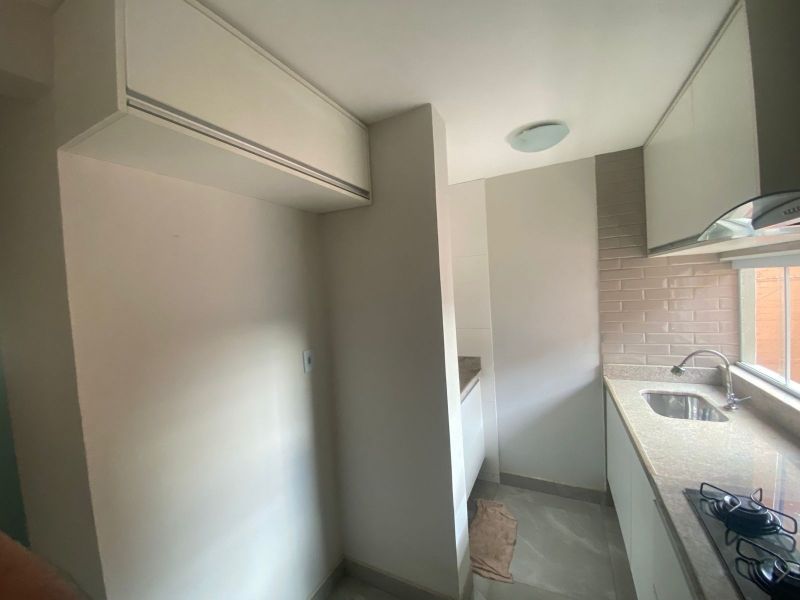 Apartamento à venda com 2 quartos, 40m² - Foto 4