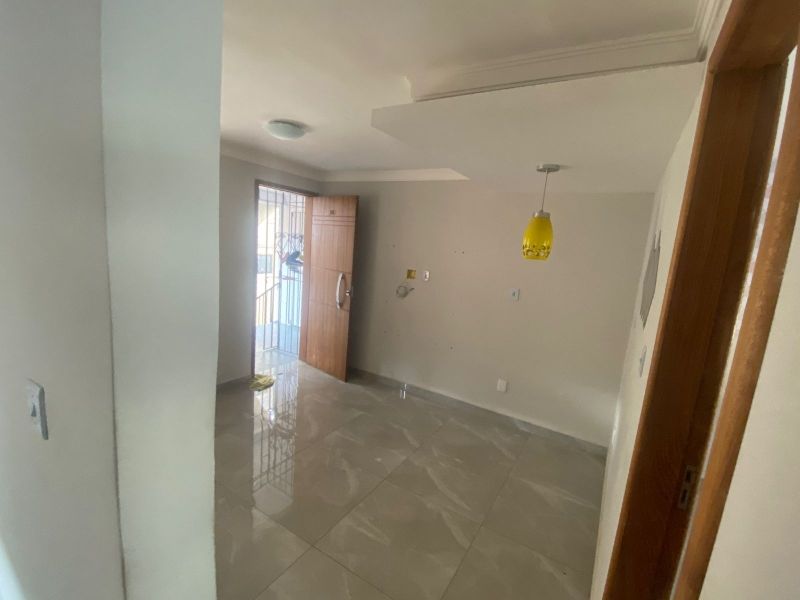 Apartamento à venda com 2 quartos, 40m² - Foto 2