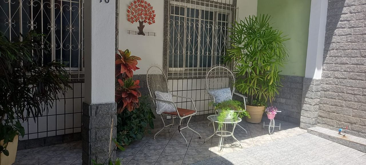 Casa à venda com 3 quartos, 1m² - Foto 13