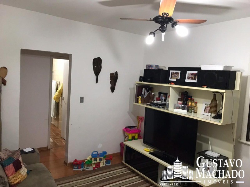 Apartamento à venda com 2 quartos, 70m² - Foto 10