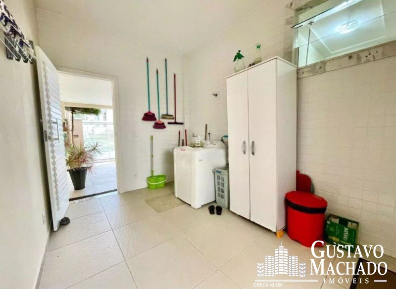 Casa à venda com 2 quartos, 203m² - Foto 22