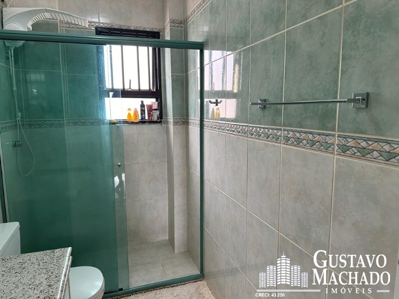 Apartamento à venda com 3 quartos, 178m² - Foto 20