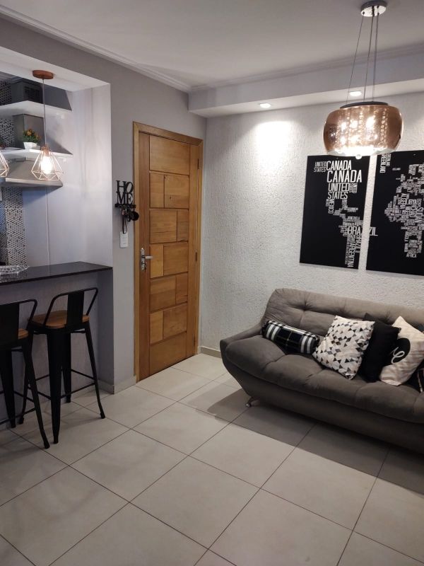 Apartamento à venda com 2 quartos, 50m² - Foto 2