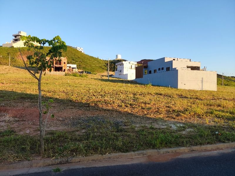 Terreno à venda, 240m² - Foto 2