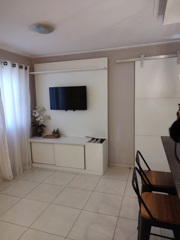 Apartamento à venda com 2 quartos, 50m² - Foto 3