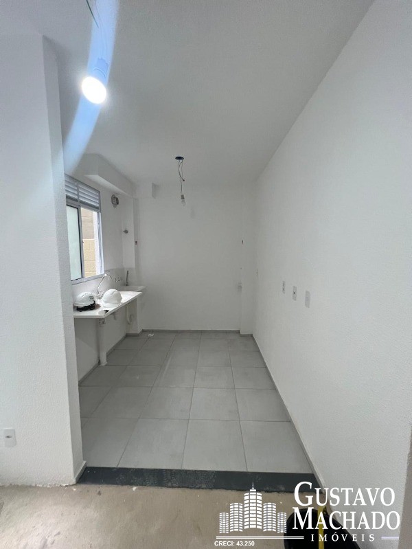 Apartamento à venda com 2 quartos, 48m² - Foto 10