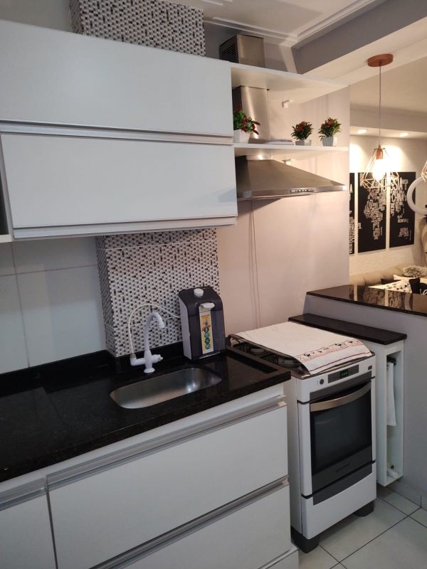 Apartamento à venda com 2 quartos, 50m² - Foto 9