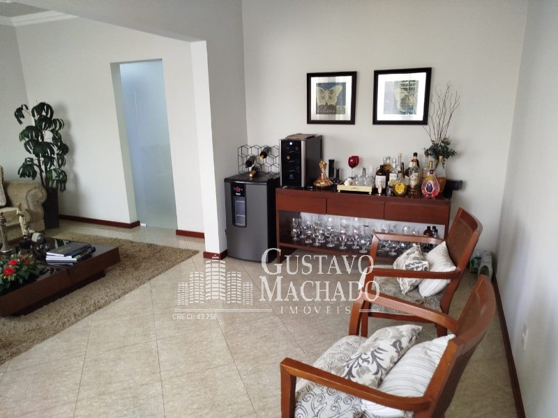 Apartamento à venda com 4 quartos, 187m² - Foto 3