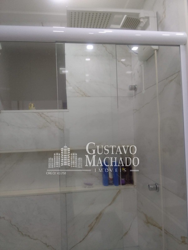 Apartamento à venda com 2 quartos, 70m² - Foto 9