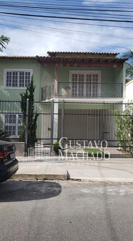 Casa à venda com 3 quartos - Foto 1