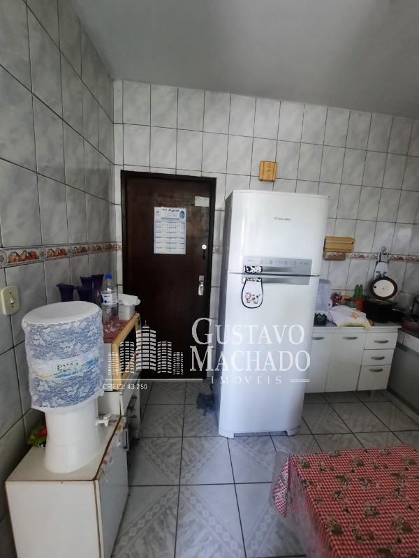 Apartamento à venda com 3 quartos, 104m² - Foto 2