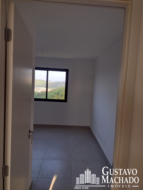 Apartamento à venda com 3 quartos, 94m² - Foto 8