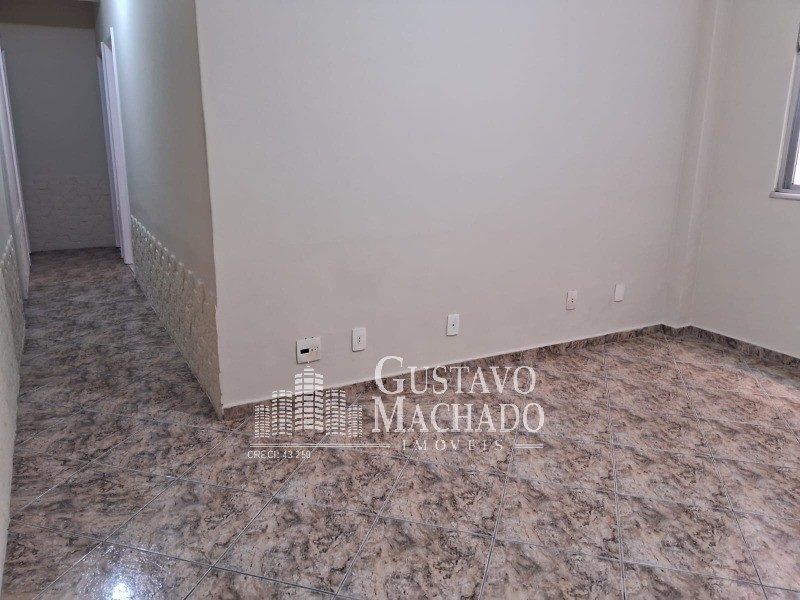 Apartamento para alugar com 3 quartos, 140m² - Foto 3