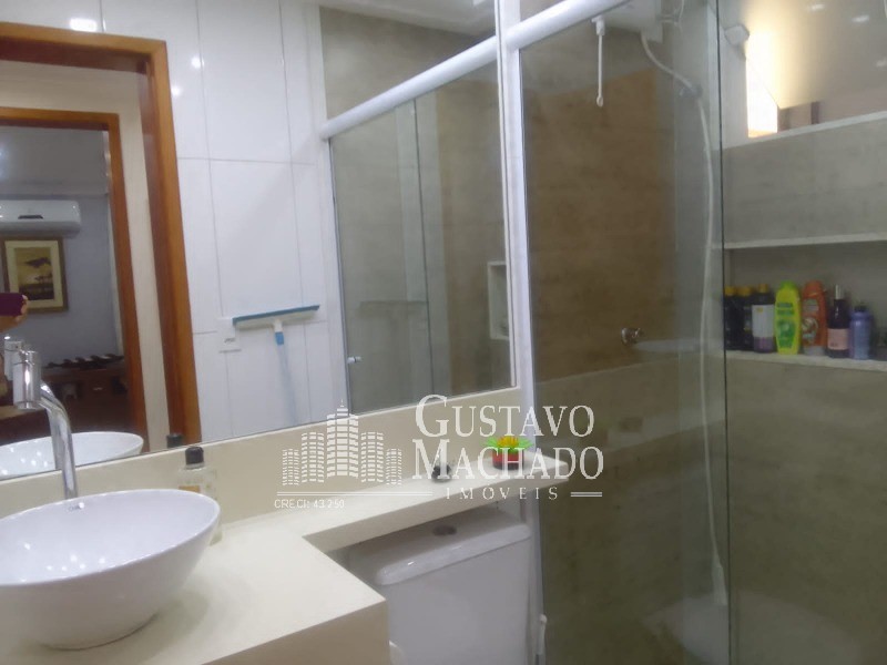 Apartamento à venda com 2 quartos, 70m² - Foto 17