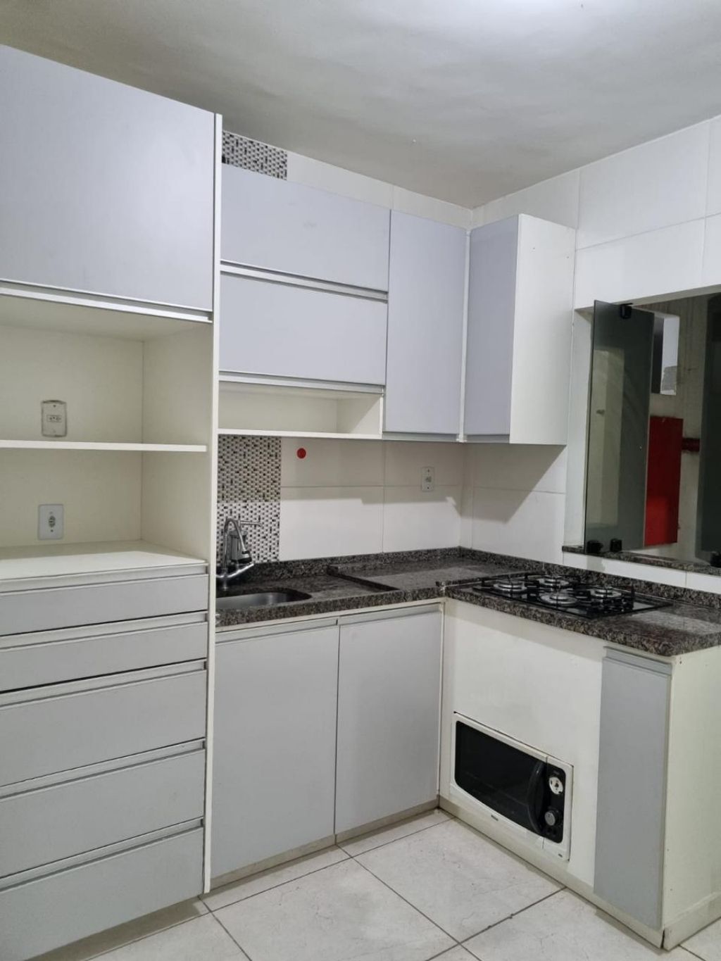 Apartamento à venda com 2 quartos, 50m² - Foto 2