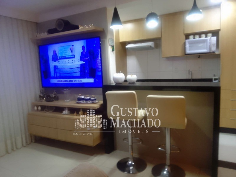 Apartamento à venda com 2 quartos, 70m² - Foto 4