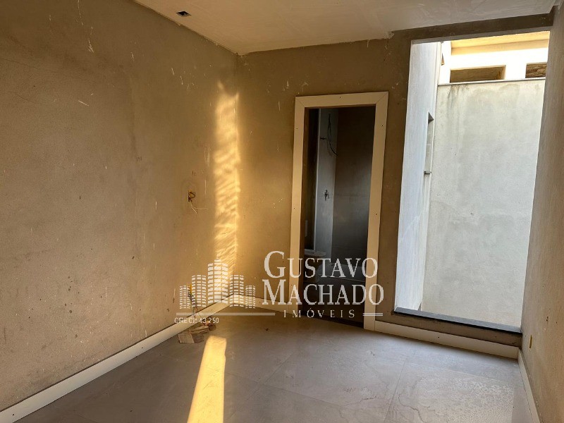 Casa à venda com 3 quartos, 120m² - Foto 12