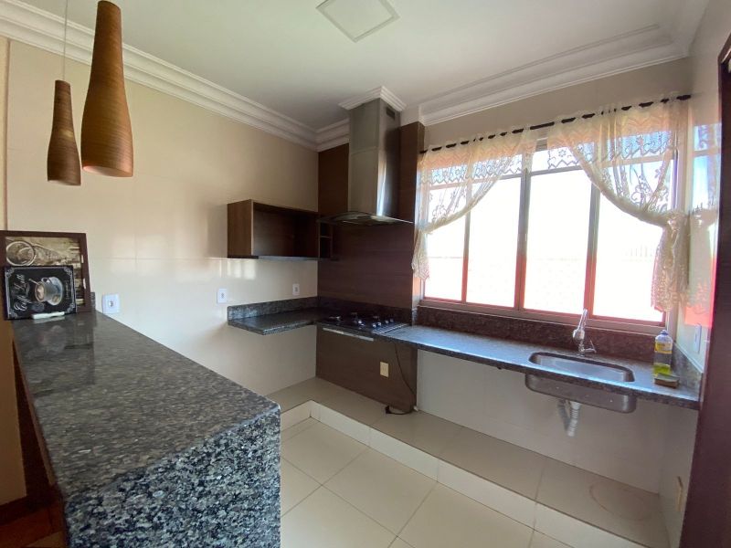 Apartamento à venda com 3 quartos, 95m² - Foto 6