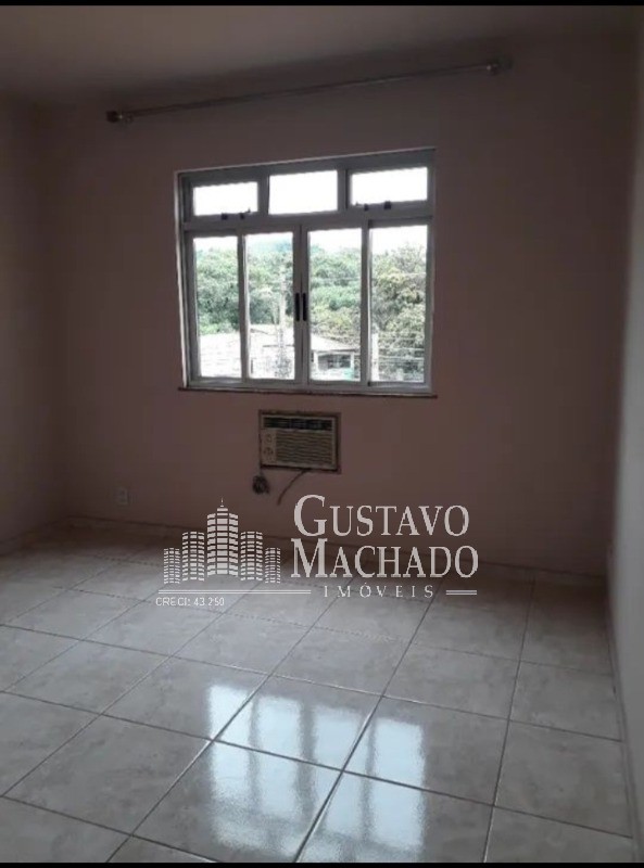 Apartamento à venda com 3 quartos, 100m² - Foto 2