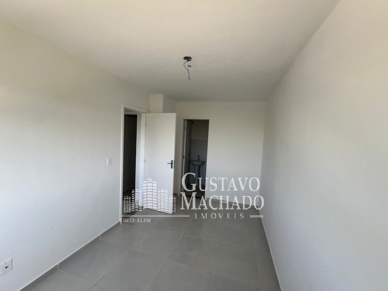 Apartamento à venda com 2 quartos, 64m² - Foto 12