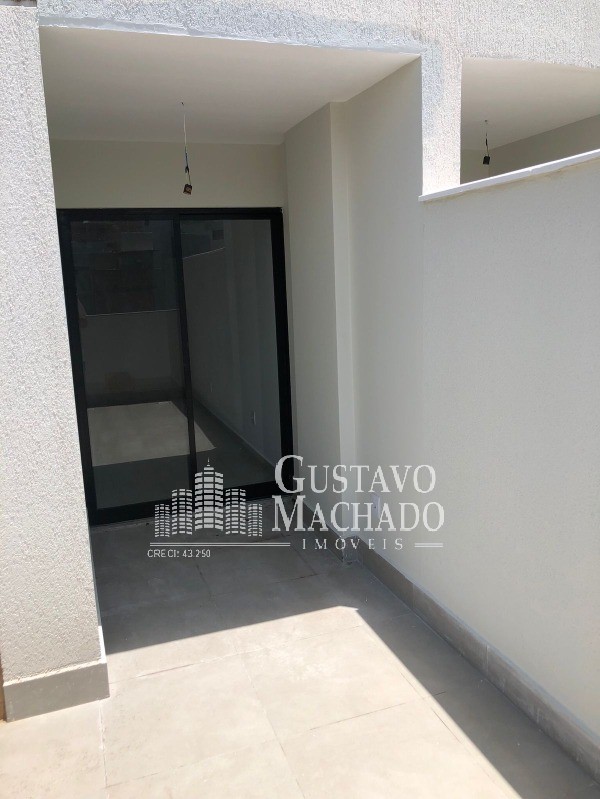 Apartamento à venda com 2 quartos, 113m² - Foto 3