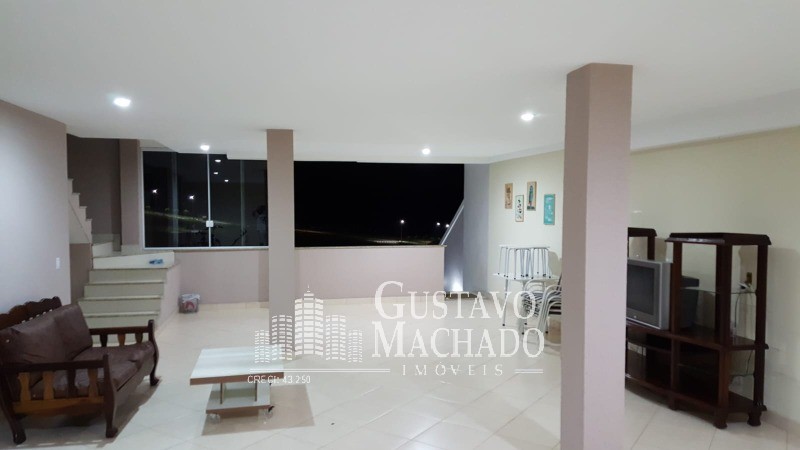 Casa à venda com 3 quartos, 240m² - Foto 12