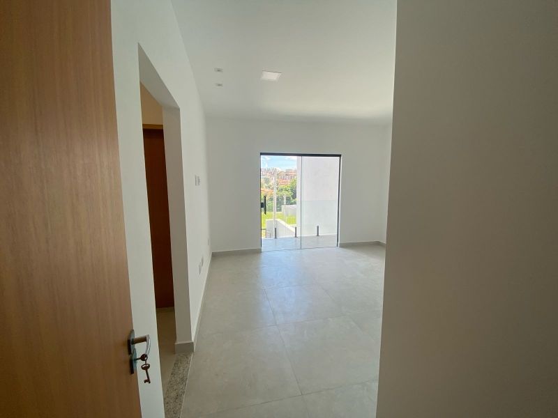 Casa à venda com 3 quartos, 152m² - Foto 6