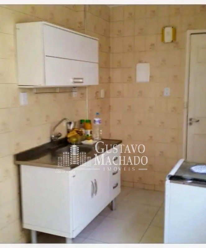 Apartamento à venda com 2 quartos, 72m² - Foto 4